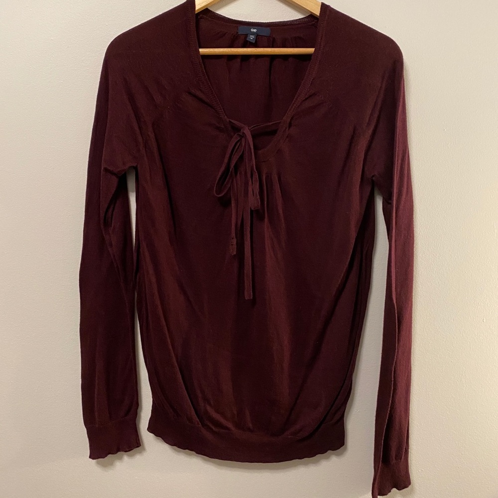 Gap Longsleeve Sweater